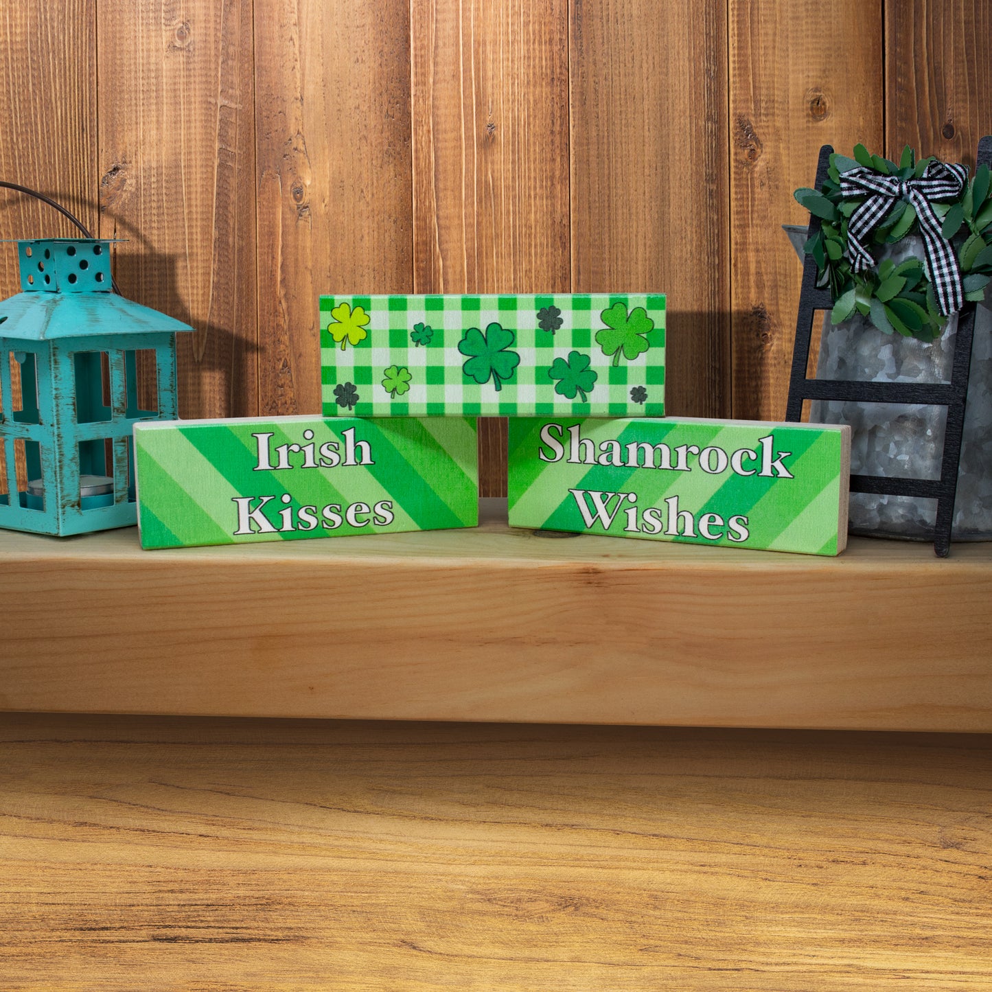 St Patricks Day Decorations, Irish Kisses Shamrock Wishes