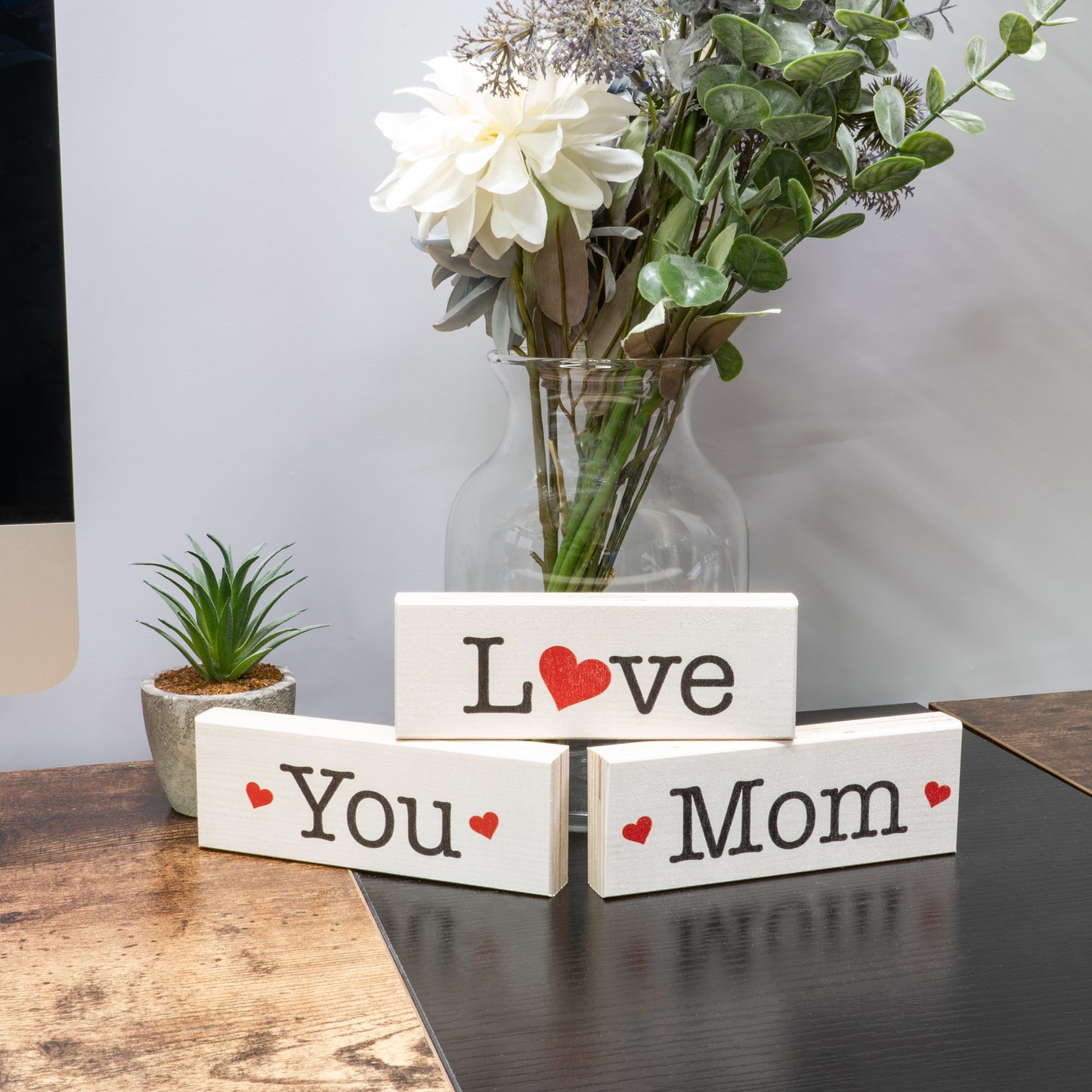 JennyGems Gifts for Mom, Love You Mom Gifts From Daughter Son, Birthday Gifts for Mom, Mom Birthday Gift Sign Decor, 3 Piece Mini Wood Block Set, Valentines Day Gift