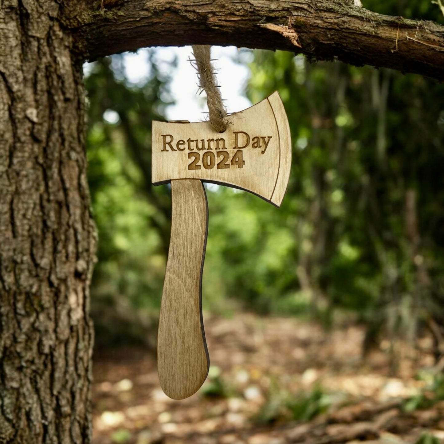 Georgetown Return Day Hatchet Ornament – Laser Engraved Wooden Keepsake