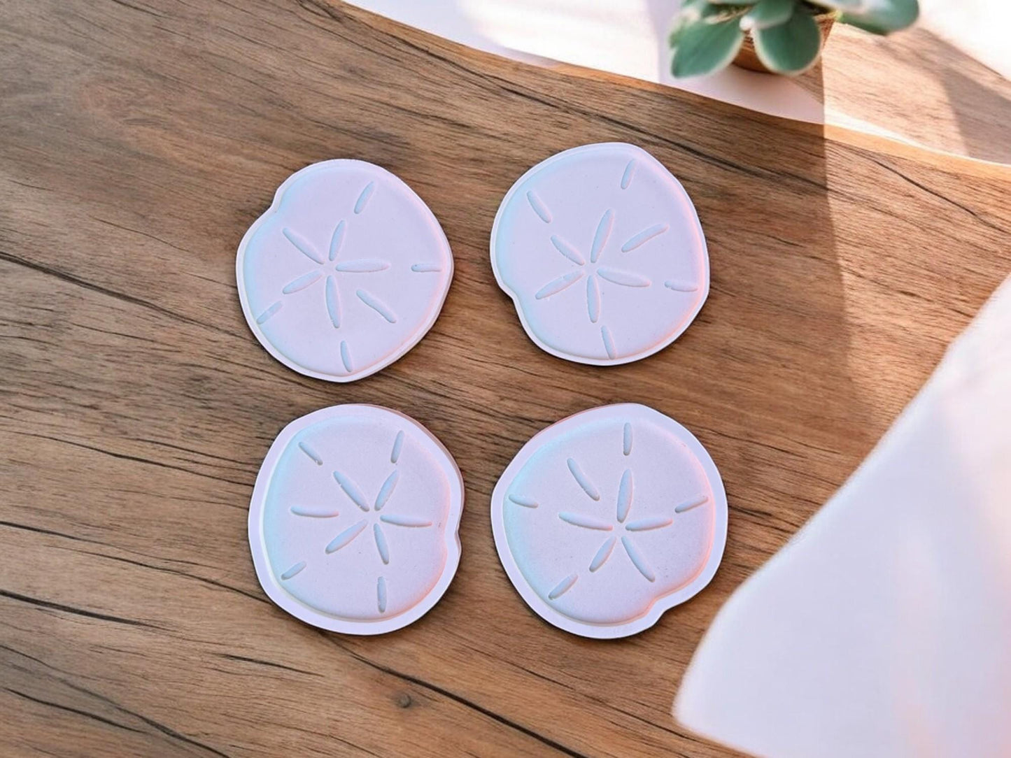 Sand Dollar Shaped PVC Coasters - Waterproof Coastal Drink Coasters, Durable Beach-Themed Home Decor, Set of 4