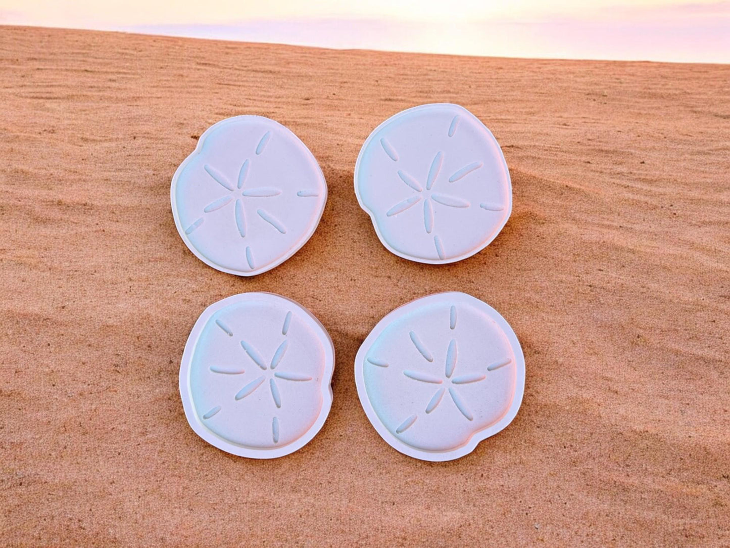 Sand Dollar Shaped PVC Coasters - Waterproof Coastal Drink Coasters, Durable Beach-Themed Home Decor, Set of 4