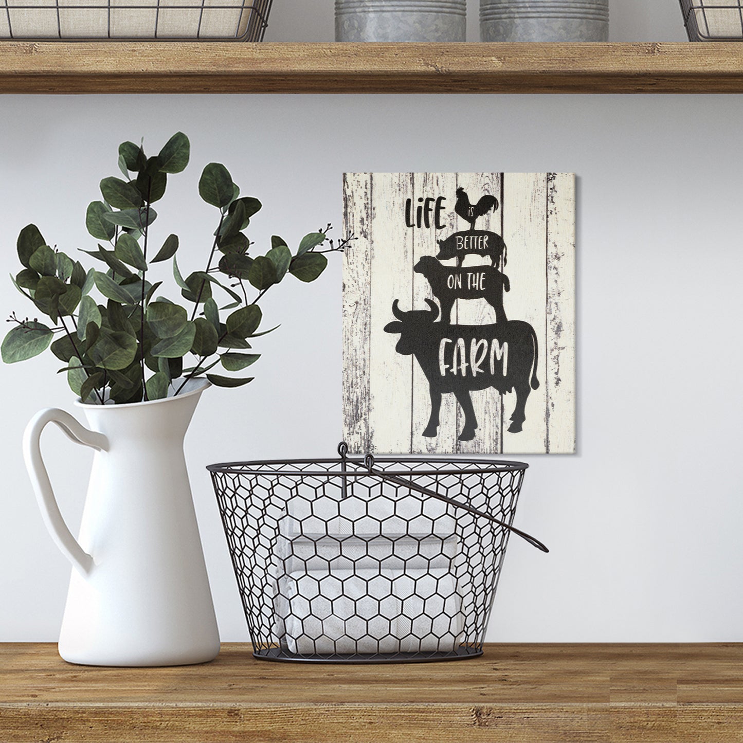 JennyGems Life is Better on the Farm Wooden Sign, Cow Chicken and Pig Decor