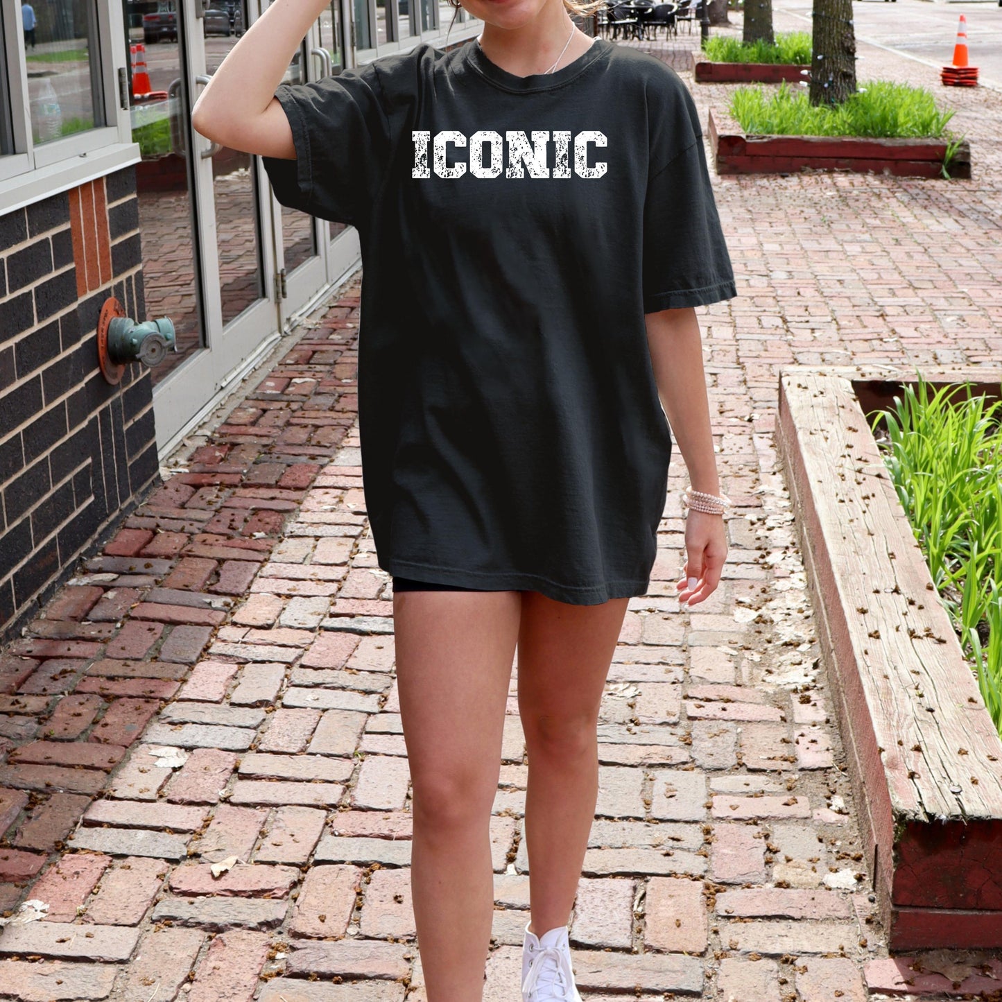 Iconic Unisex Motivational T-Shirt for Confidence