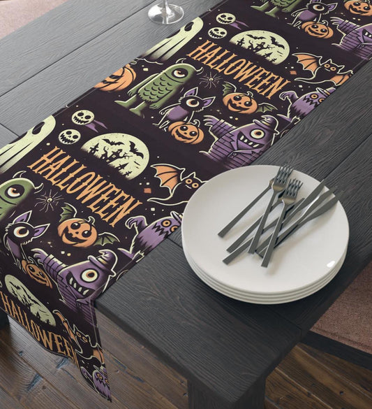 Retro Halloween Table Runner, Vintage Halloween Home Accent, Spooky Halloween Table Decorations