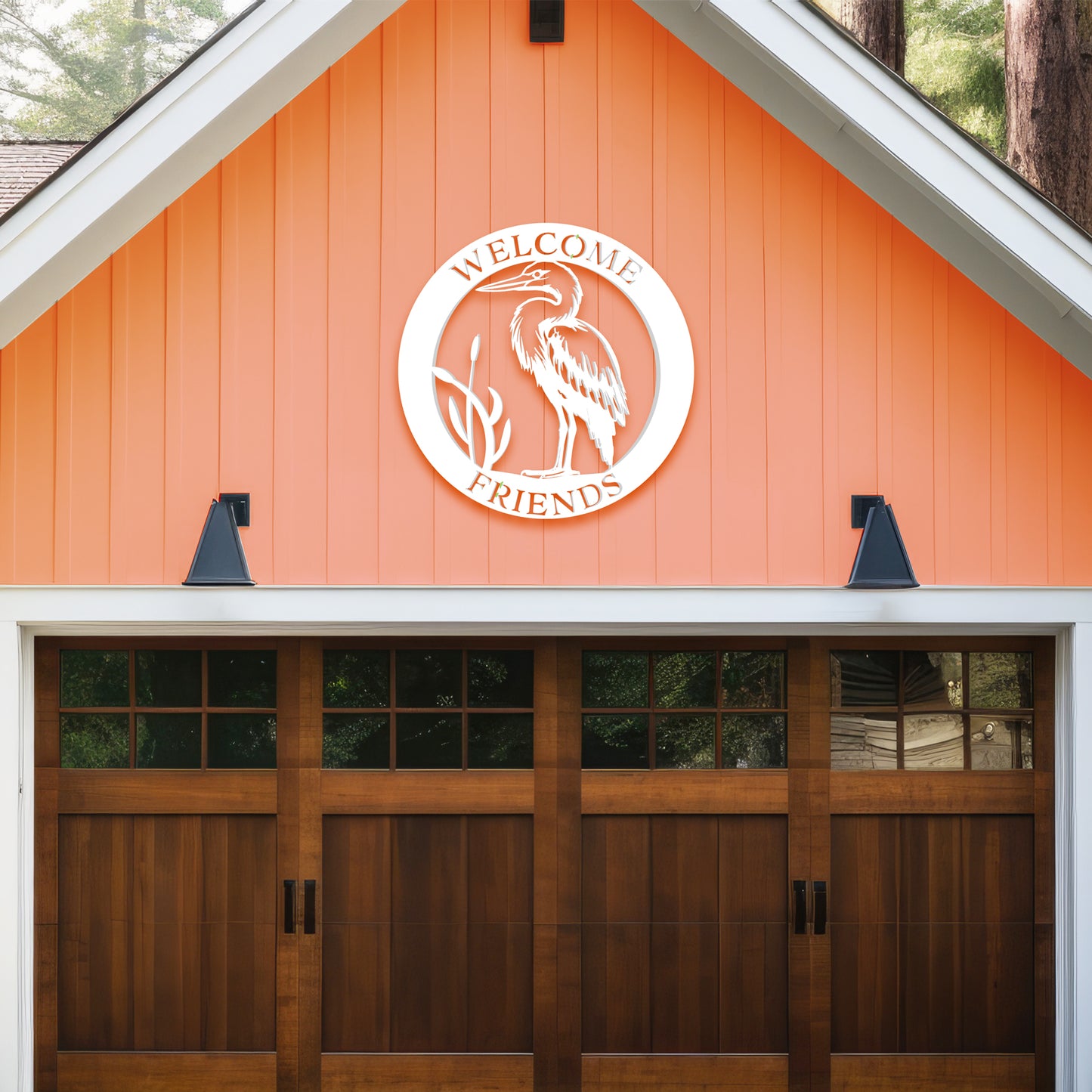 Outdoor Beach Sign Welcome Friends – Round Egret Wall Art for Beach House, Coastal Cottage & Vacation Home - 3 Foot