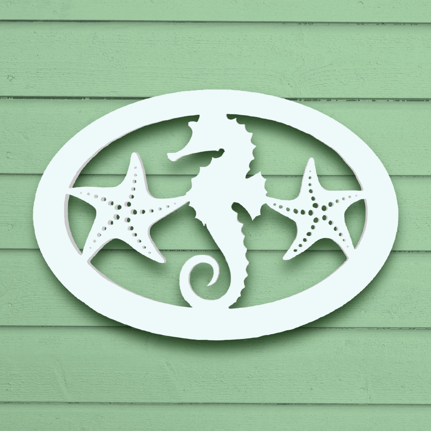 Outdoor Seahorse and Starfish Wall Art – Oval Beach House Decoration, Weatherproof PVC – Coastal Decor for Porch, Shed, Pool Area or Fence, 18 Inch