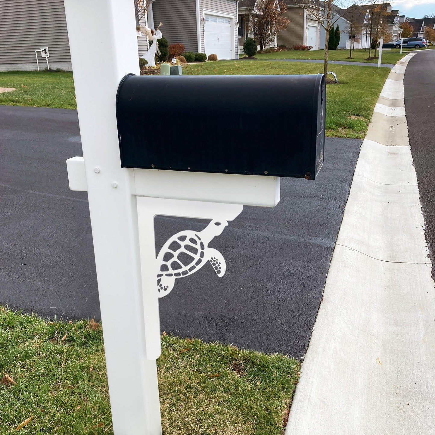 Turtle Mailbox Bracket: Weatherproof PVC Beach House Decor