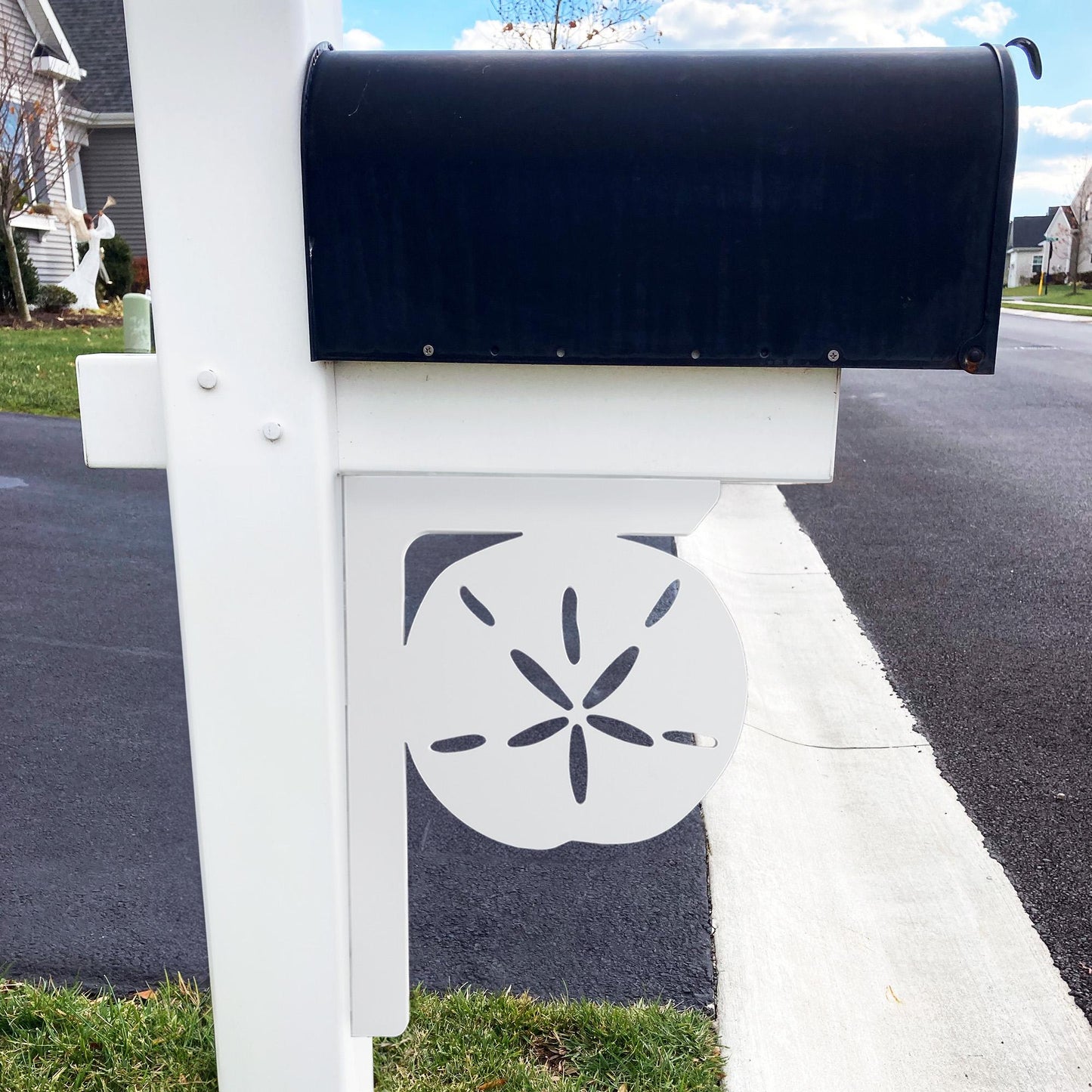 Sand Dollar Mailbox Bracket: Coastal Beach House Decor, Weather Resistant PVC