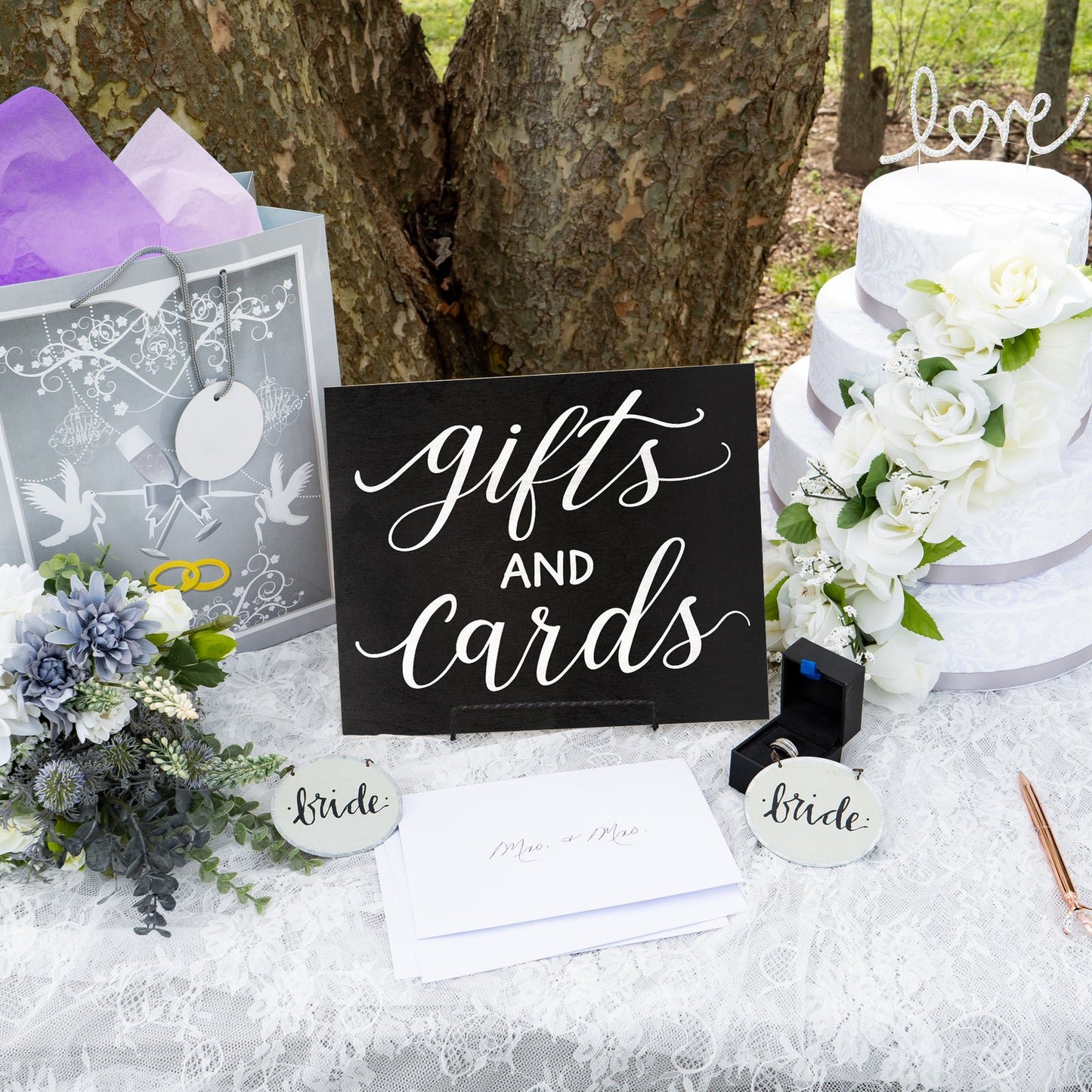 JennyGems Gifts and Cards Sign, Wedding Signs, Bridal Shower Party Decor (Black)