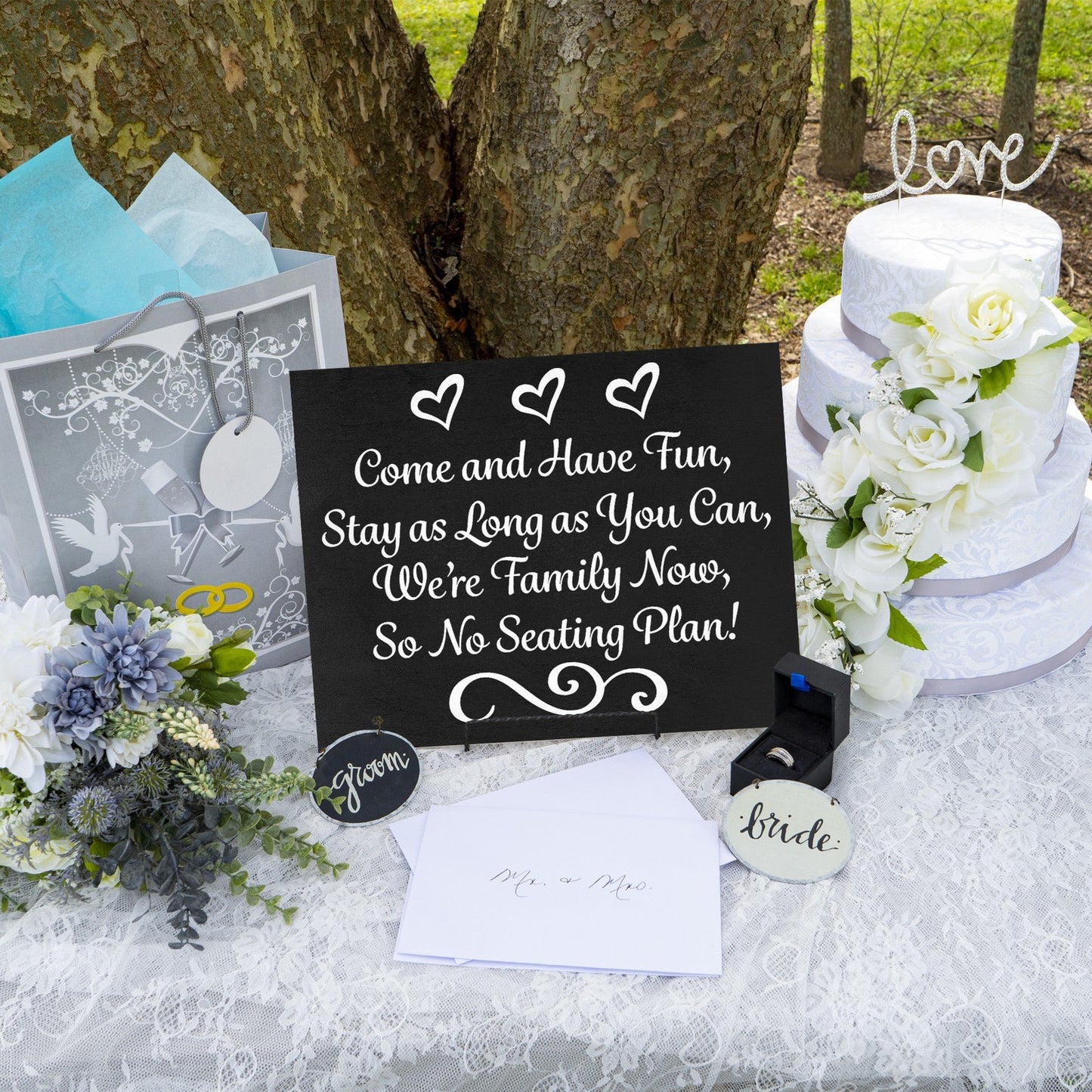 JennyGems Wedding Signs, Place Cards, Wedding Reception, No Seating Plan (Black)