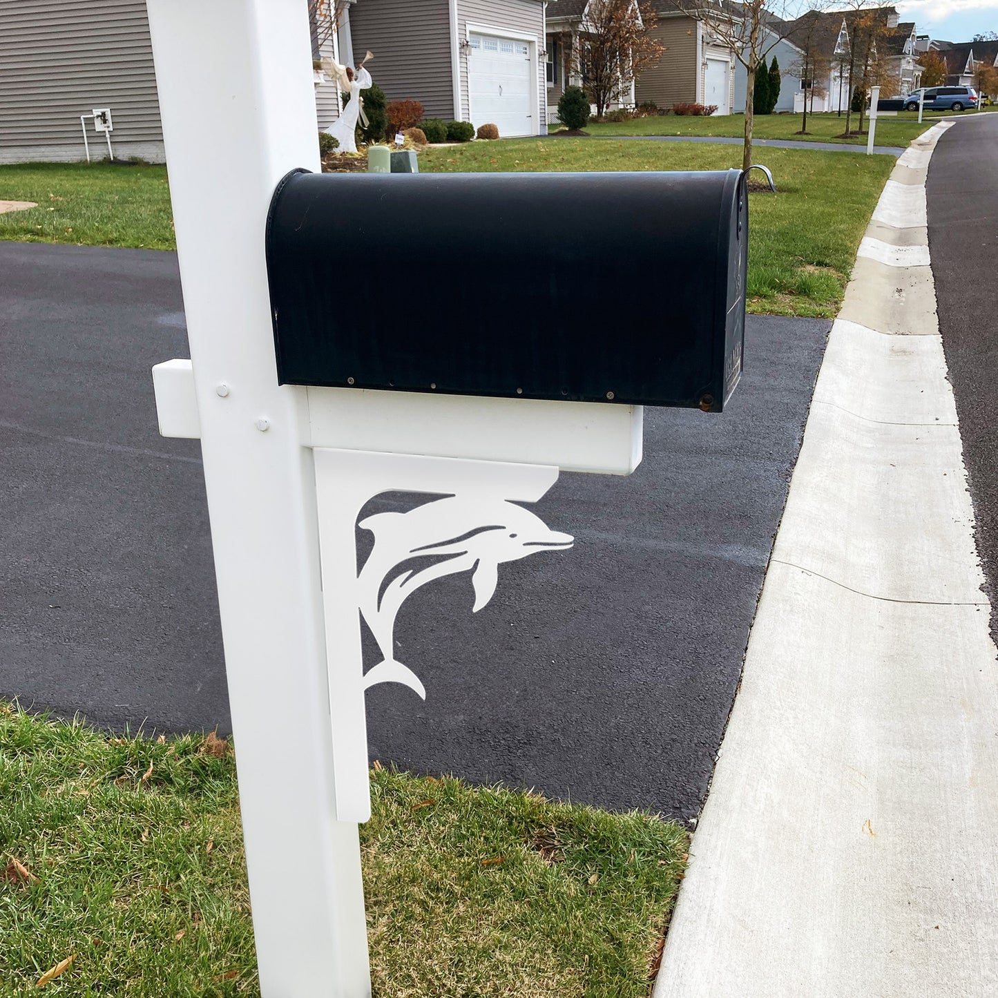 JennyGems Dolphin Mailbox Bracket and Porch Decor, Mailbox Decoration, 16 Inch
